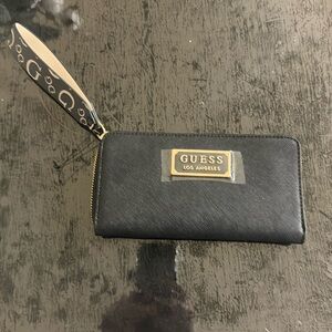 Guess Wallet